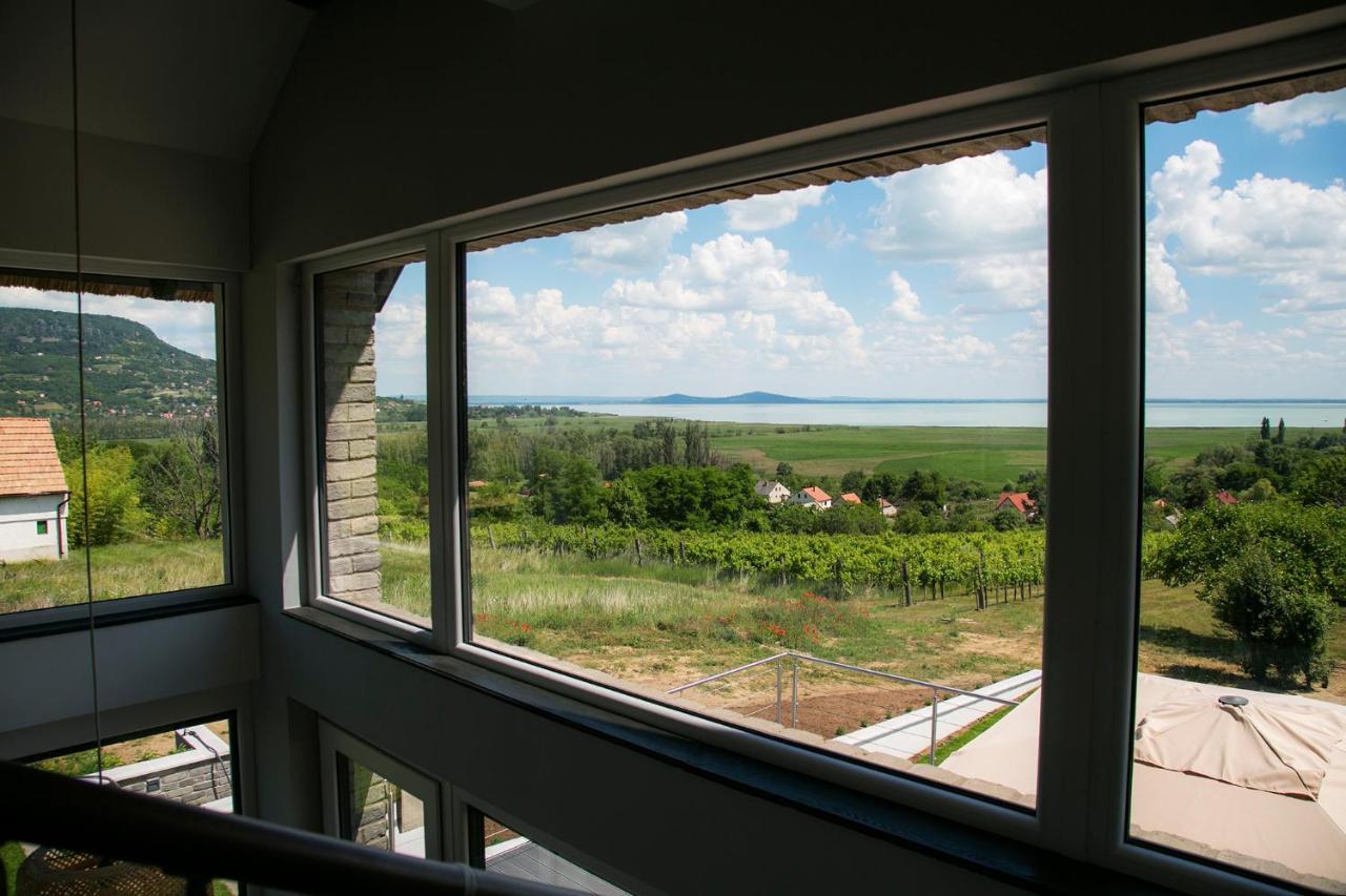 Panorama & Vino Szigliget Villa Exterior photo