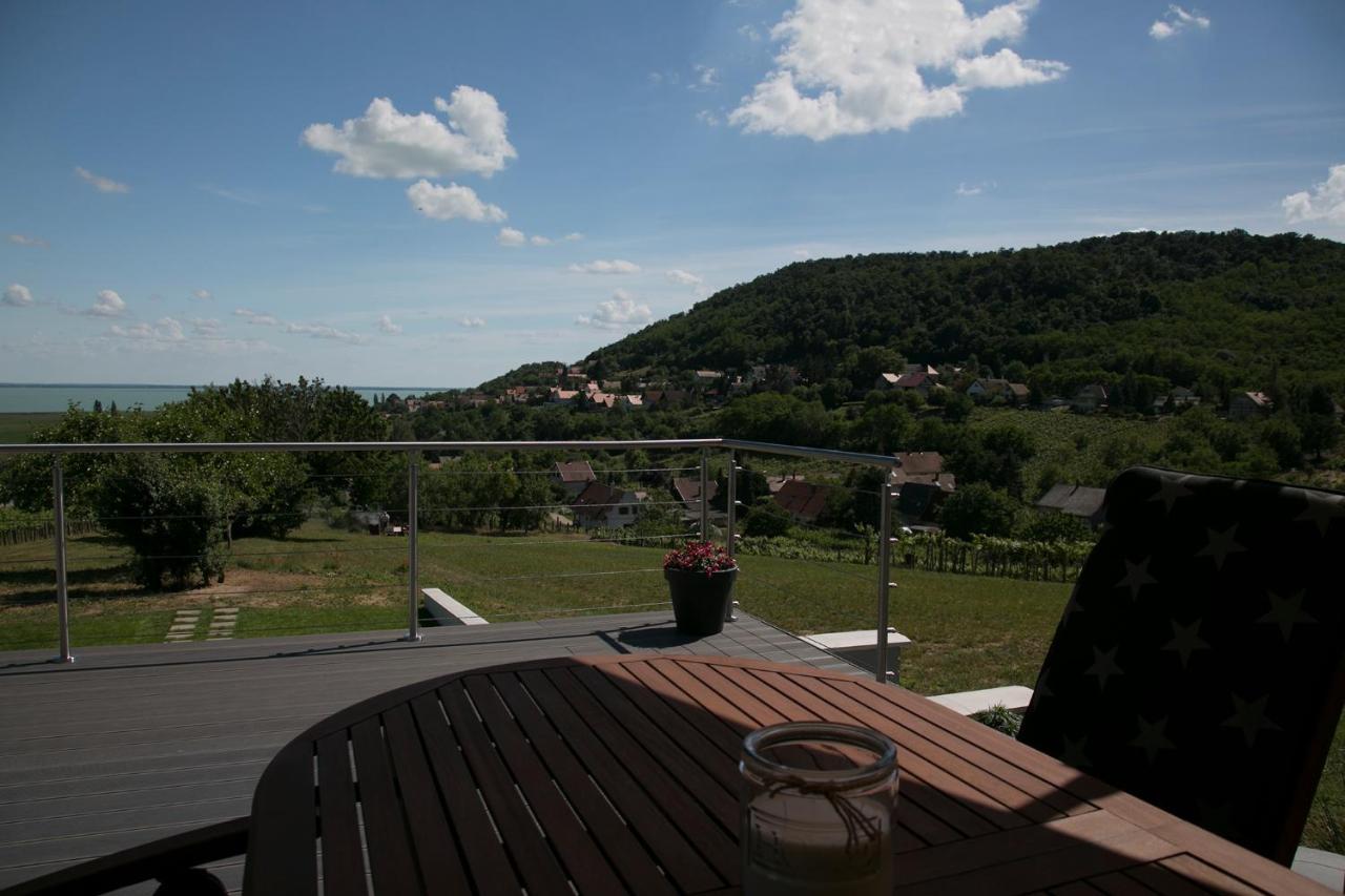 Panorama & Vino Szigliget Villa Exterior photo