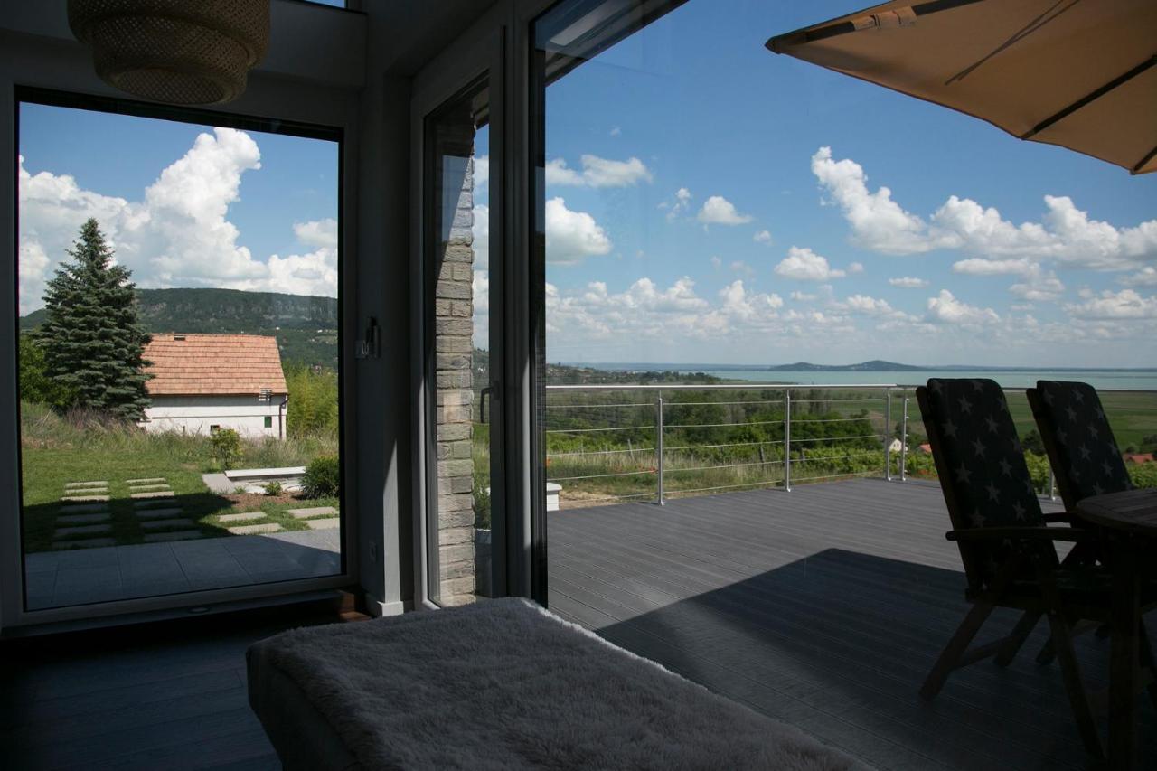 Panorama & Vino Szigliget Villa Exterior photo